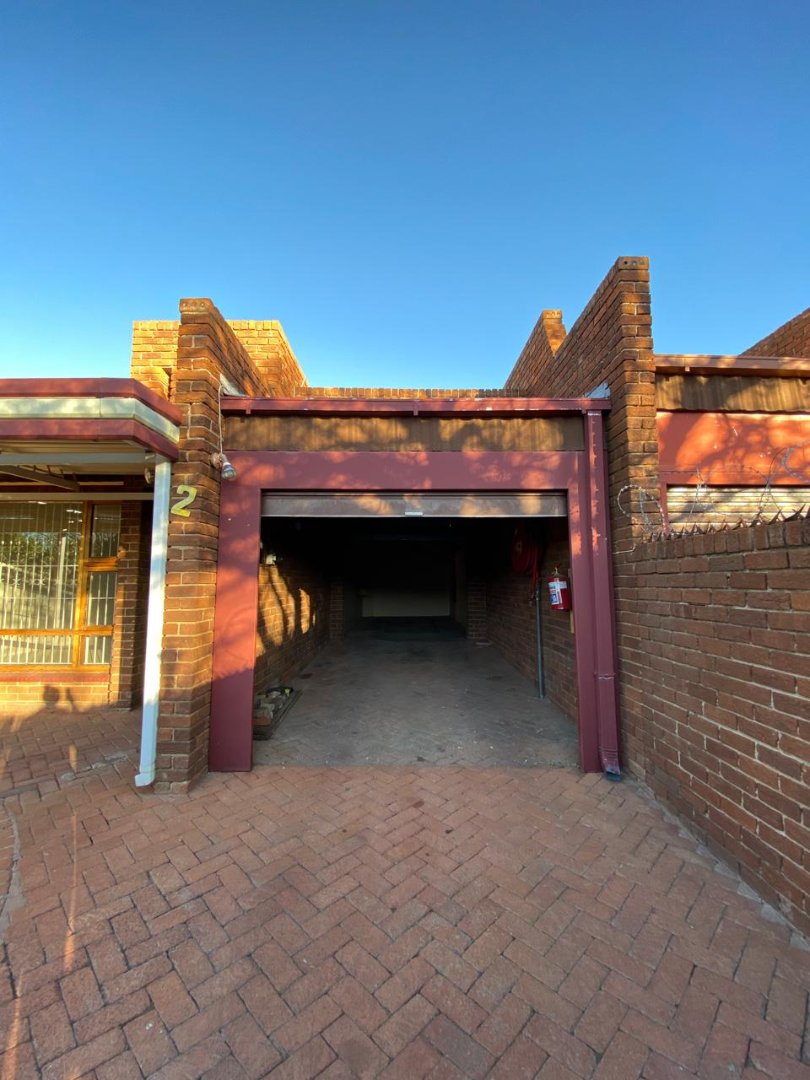 3 Bedroom Property for Sale in Pellissier Free State